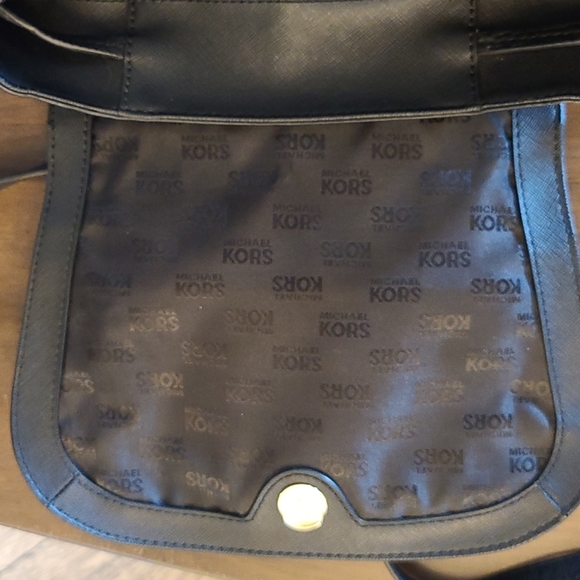 Michael Kors Black Leather Backpack/Purse - Picture 14 of 16